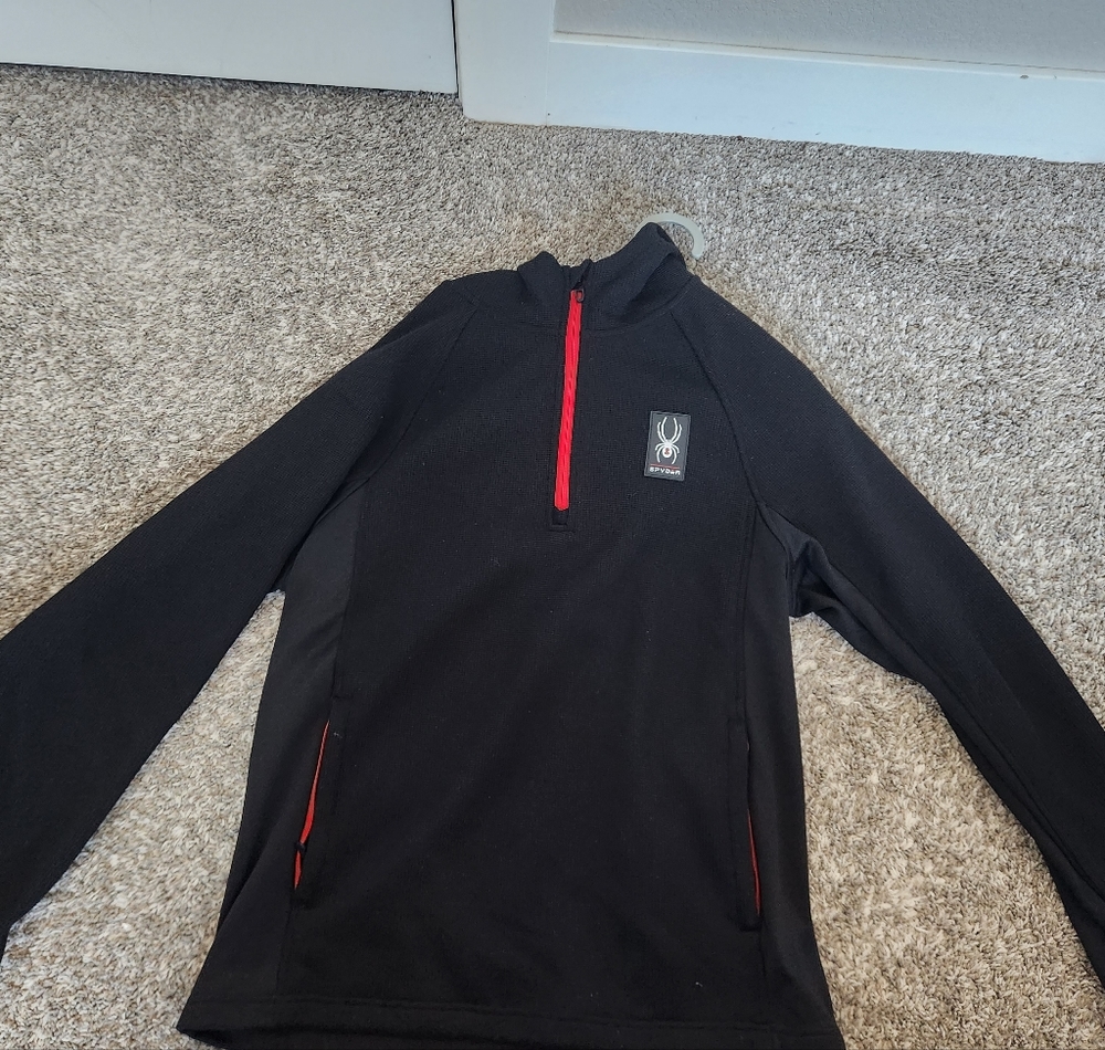 Spider hoodie large